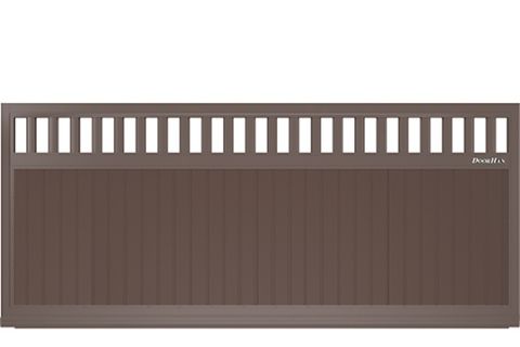 Вуличні відкатні ворота з гратами з вертикальним розташуванням сендвіч-панелей